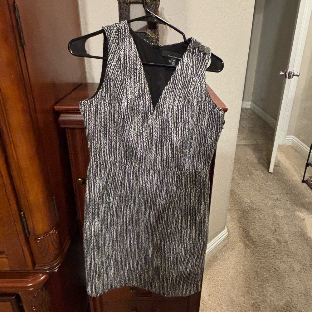 White House Black Market Black and White Textured V-Neck Sheath Dress